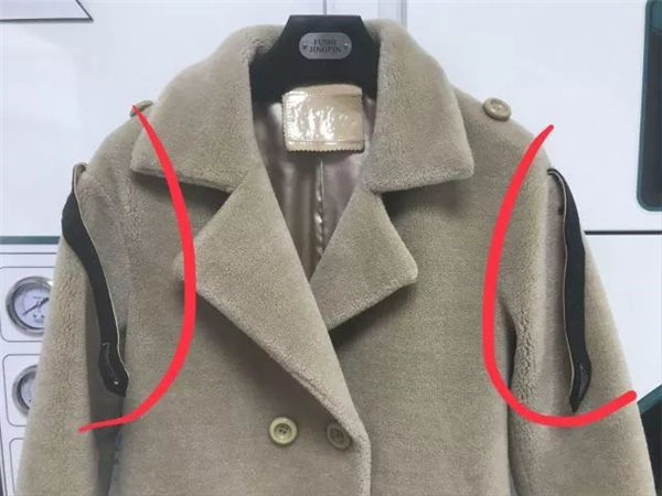 第30期：阿瑪尼拼色大衣如何洗不串色，不洇色，不互染？